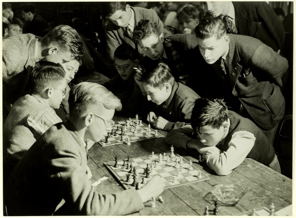 Bekwaamheidsspelendenksportkansspelen, NL-HlmNHA 5400467009