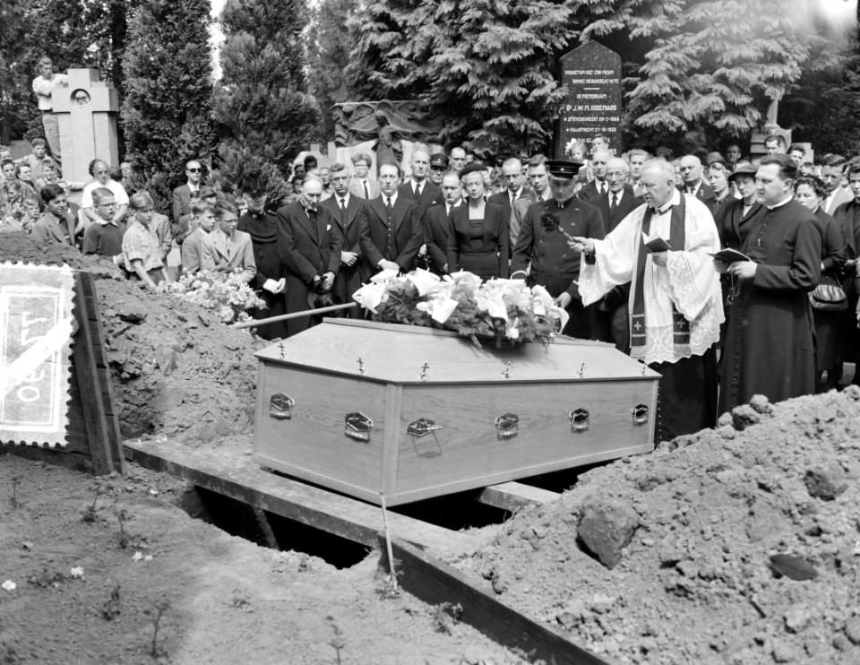 Begrafenis Jungschläger Maastricht, Bestanddeelnr 907-7490