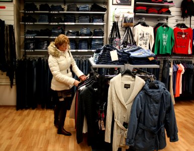 Bekleidungsgeschaeft in Eger