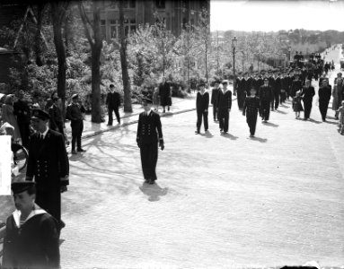 Begrafenis matroos O. V. W. Spaans te Den Haag, Bestanddeelnr 903-3739