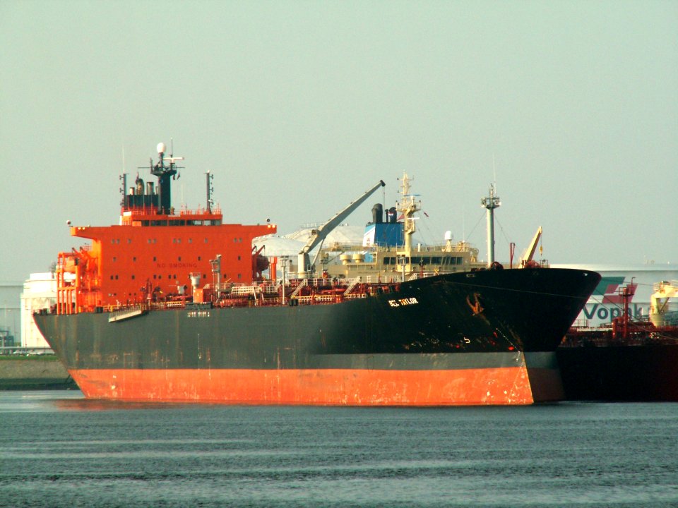 Bel Taylor p2 at the '7e Petroleumhaven', Port of Rotterdam, Holland 23-Apr-2006