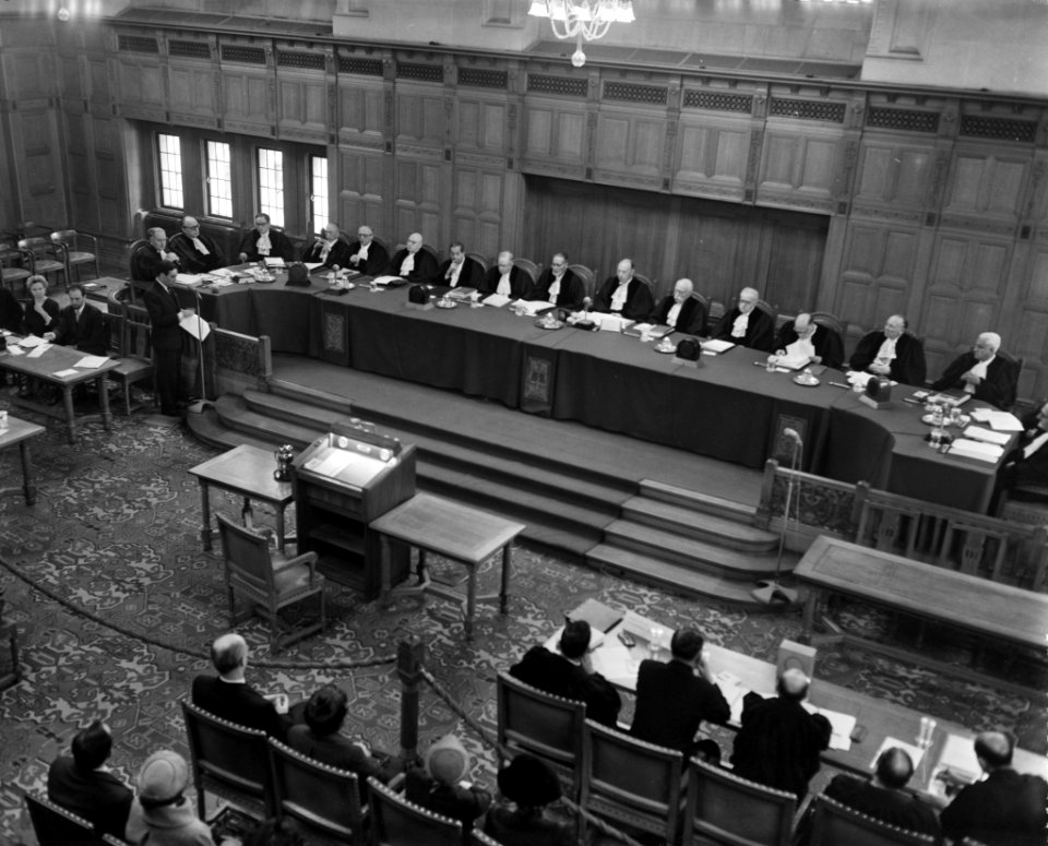Behandeling voor het Internationale Gerechtshof te Den Haag van het Israelisch B, Bestanddeelnr 910-2177