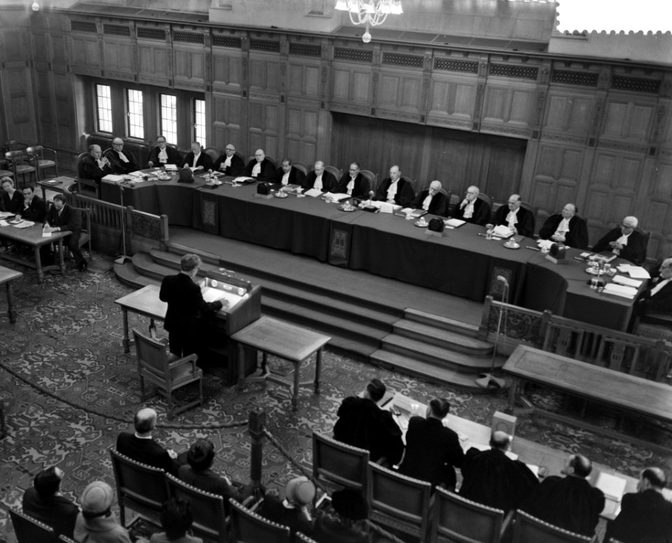 Behandeling voor het Internationale Gerechtshof te Den Haag van het Israelisch B, Bestanddeelnr 910-2178