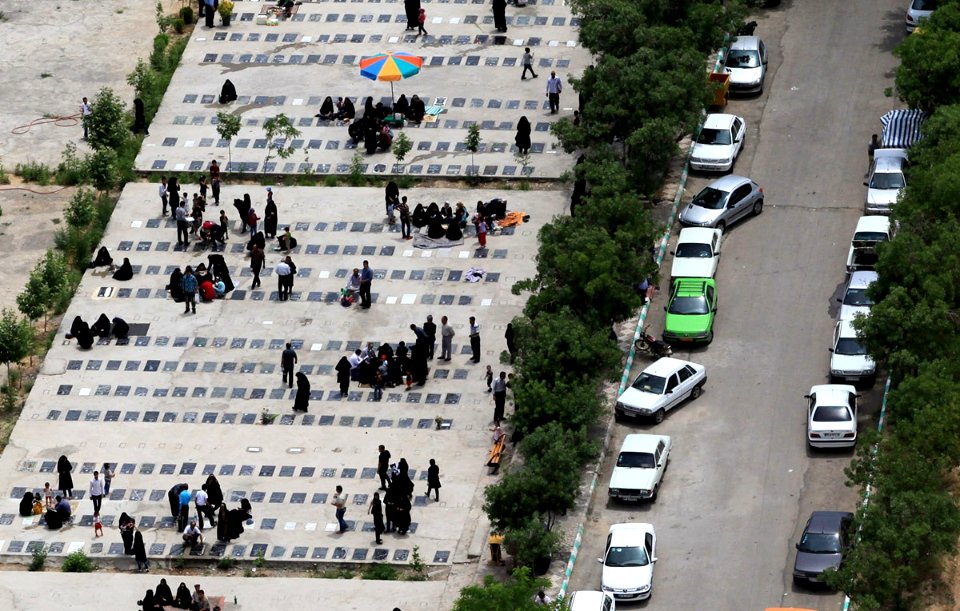 Behesht e Reza Cemetery at Borat Day - Mashhad 08