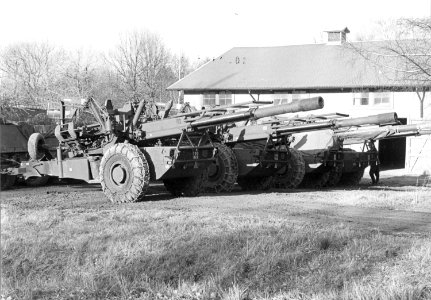 Bofors Field Howitzer 77 Artillery Regiment of Småland (A 6) 1978-1982 012