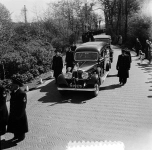 Begrafenis Luitenant ter Zee Wassenburg (marvo), Bestanddeelnr 905-0714