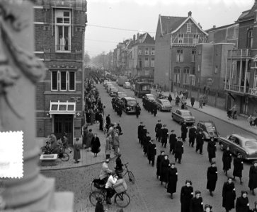 Begrafenis Kolonel Jac. Smael van het Leger des Heils, Bestanddeelnr 906-1107