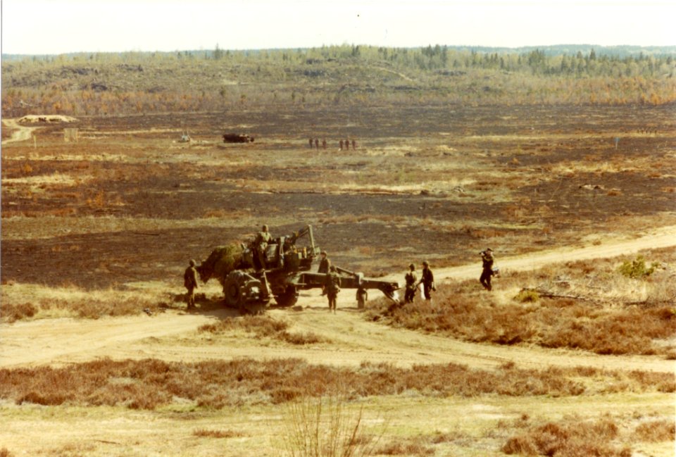 Bofors Field Howitzer 77 Artillery Regiment of Småland (A 6) 1978-1982 014