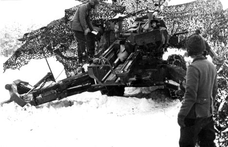 Bofors Field Howitzer 77 Artillery Regiment of Småland (A 6) 1978-1982 004
