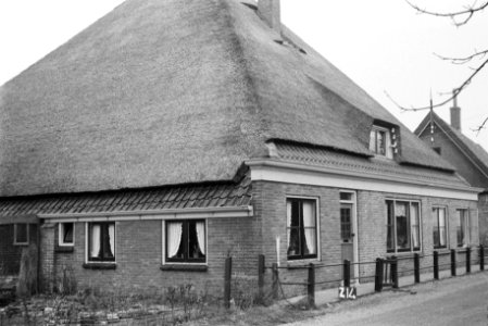 Boerderij te Zijpe (ruilverkaveling Zijpe- en Hazepolder), Bestanddeelnr 170-1531