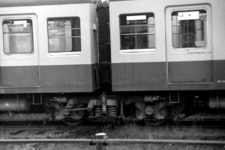 Bogie truck betweem Fukushima Kotsu MOHA 5012 and 5013 EMU at Sakuramizu