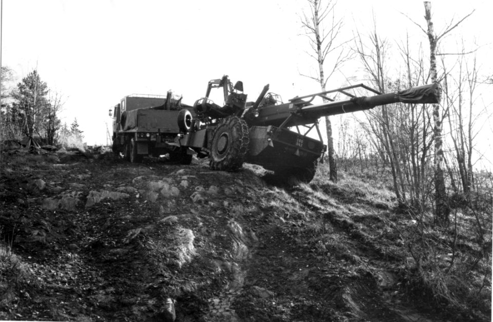 Bofors Field Howitzer 77 Artillery Regiment of Småland (A 6) 1978-1982 001