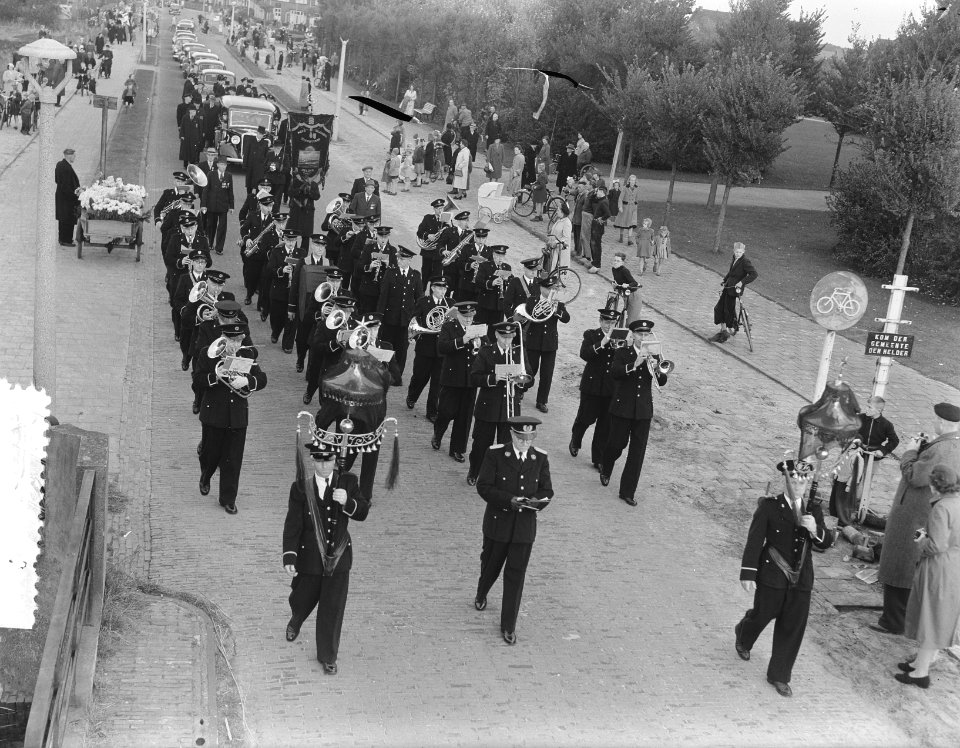 Begrafenis mensenredder Janus Kuiper Den Helder, Bestanddeelnr 904-8342