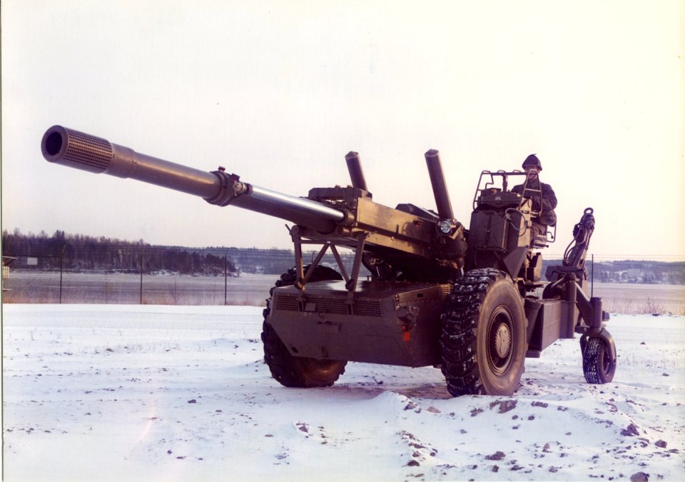 Bofors Field Howitzer 77 Artillery Regiment of Småland (A 6) 1978-1982 015
