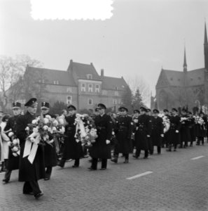 Begrafenis politieagent A. van Eck te Woerden, Bestanddeelnr 905-4189