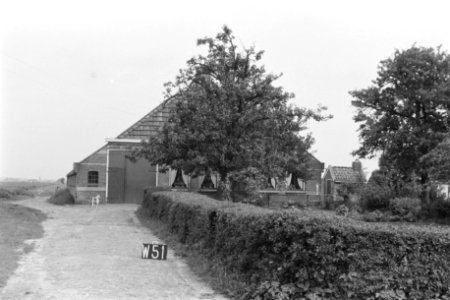 Boerderij te Wolvega (ruilverkaveling Linde-Zuid), Bestanddeelnr 170-2063