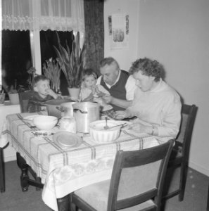 Boerenmaaltijd (lunch), Bestanddeelnr 915-8912