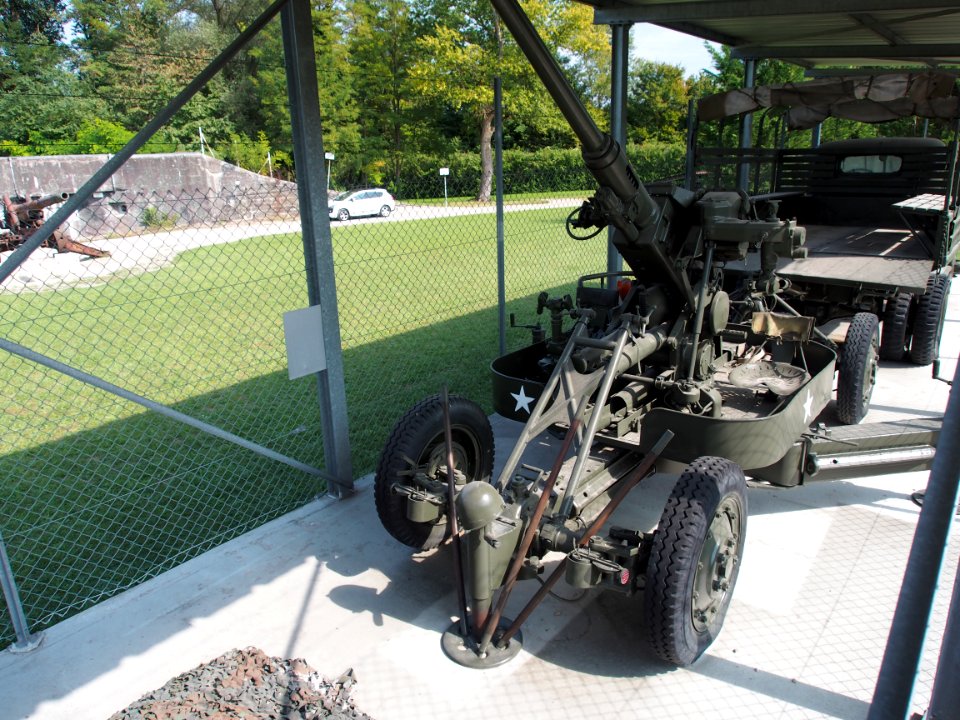 Bofors M1 AAA at Casemate 35-3 - Marckolsheim, photo 2