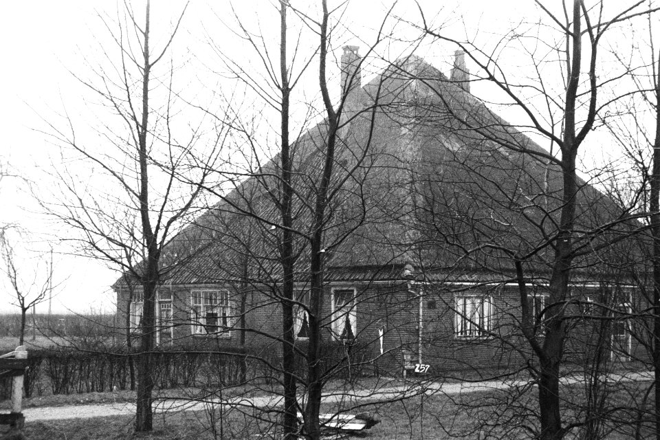 Boerderij te Zijpe (Ruilverkaveling Zijpe- en Hazepolder, Bestanddeelnr 170-1501