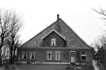 Boerderij te Zijpe (ruilverkaveling Zijpe- en Hazepolder), Bestanddeelnr 170-1562