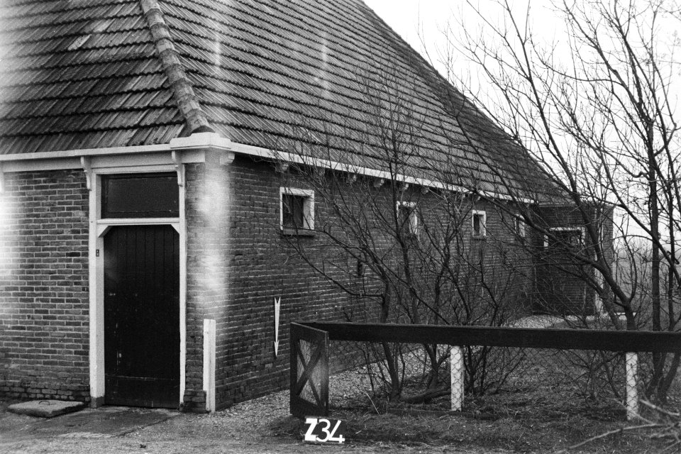 Boerderij te Zijpe (ruilverkaveling Zijpe- en Hazepolder), Bestanddeelnr 170-1557
