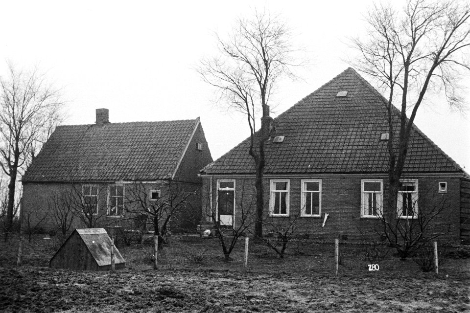 Boerderij te Zijpe (Ruilverkaveling Zijpe- en Hazepolder, Bestanddeelnr 170-1492