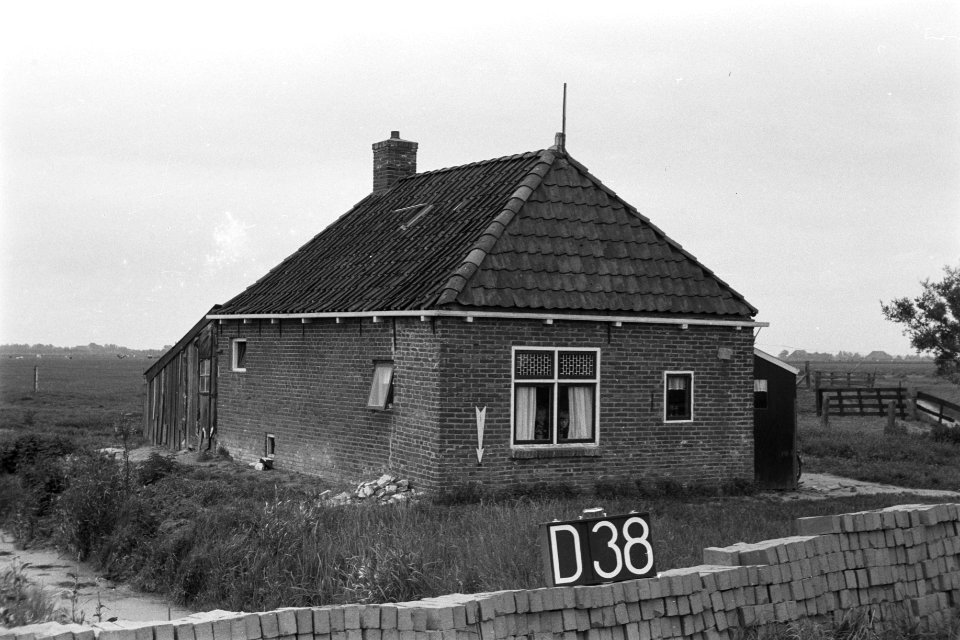 Boerderij ruilverkaveling Rinsumageest, Bestanddeelnr 170-2103
