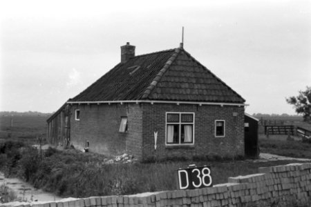 Boerderij ruilverkaveling Rinsumageest, Bestanddeelnr 170-2103