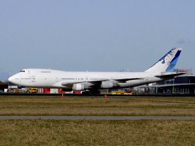 Boeing 747 ElAl at Schiphol pic1