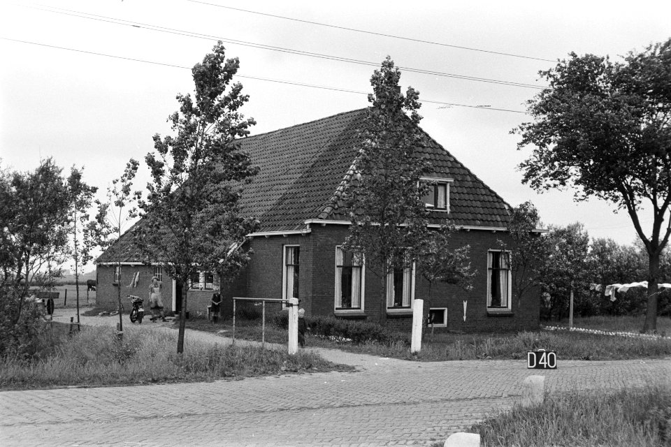 Boerderij ruilverkaveling Rinsumageest, Bestanddeelnr 170-2105