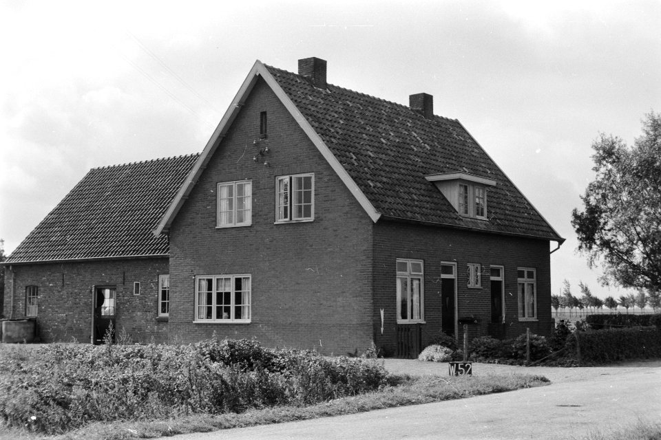 Boerderij in Wamel (ruilverkaveling Land van Maas en Waal), Bestanddeelnr 170-2283