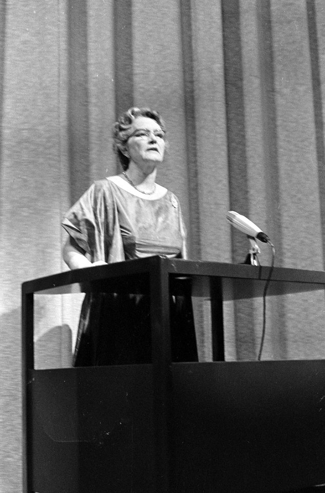 Boekenbal 1967, Minister Klompé tijdens opening, Bestanddeelnr 920-1078