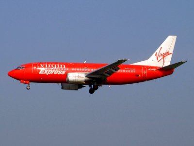 Boeing 737-300 Virgin Express OO-VEH landing at Zaventem