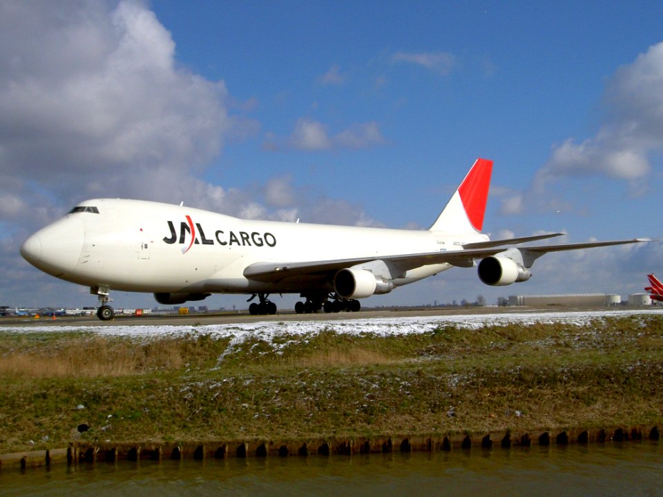 Boeing 747 JAL Cargo flying for UNICEF at Schiphol