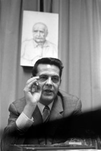 Boek Ik leefde met Martin Bormann uitgegeven door Uitgeverij Born, persconfere, Bestanddeelnr 922-9682