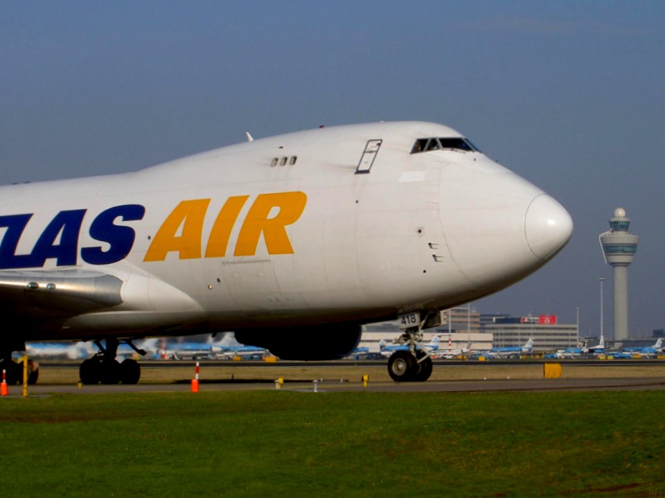 Boeing 747 Atlas Air N418MC at Schiphol pic2
