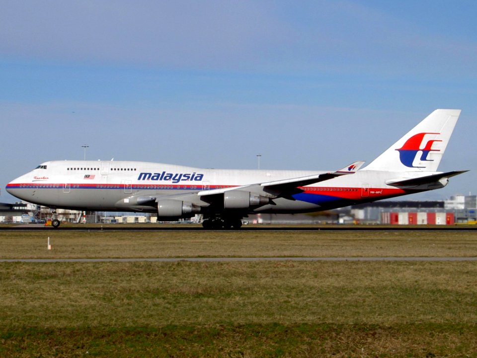 Boeing 747-4H6 Malaysia Airlines at Schiphol