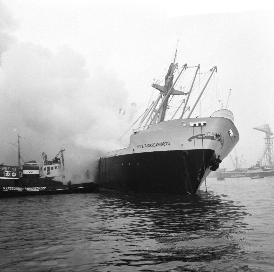 Boeg van de Tjokroaminoto (Indonesisch schip), Bestanddeelnr 917-0848