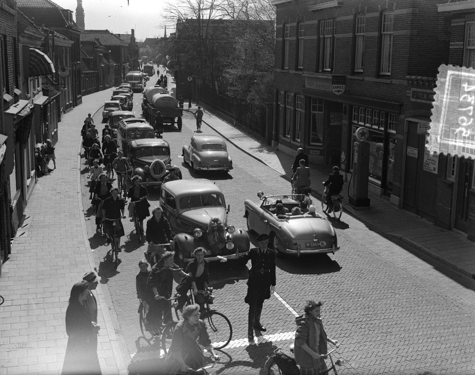 Bollenzondag. Drukte, Bestanddeelnr 905-6734