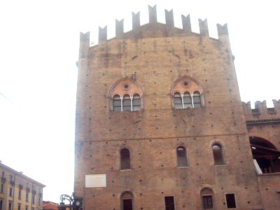 Bologna Piazza Maggiore 2