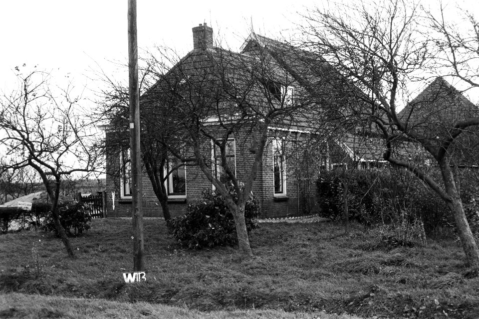 Boerderij te Wateren (ruilverkaveling Elsloo), Bestanddeelnr 170-1782