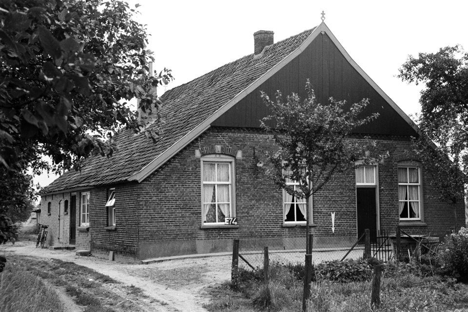 Boerderij te Eibergen (ruilverkaveling Rekken), Bestanddeelnr 170-1645