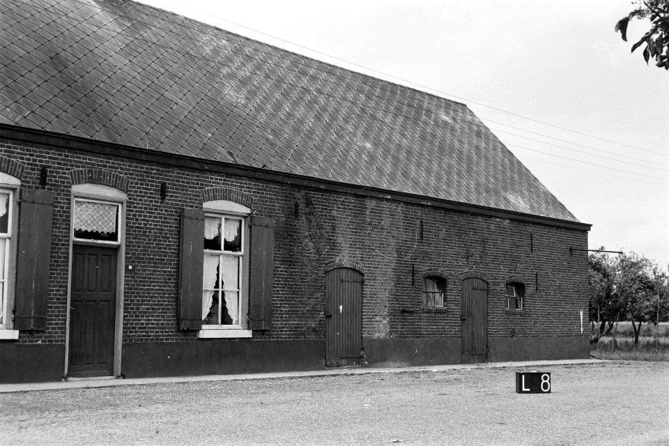 Boerderij te Loo of Luyksgestel (ruilverkaveling Enderheide-Beekerheide), Bestanddeelnr 170-2174