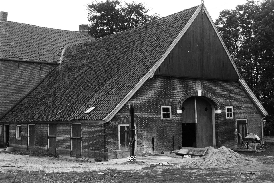 Boerderij te Eibergen (ruilverkaveling Rekken), Bestanddeelnr 170-1646