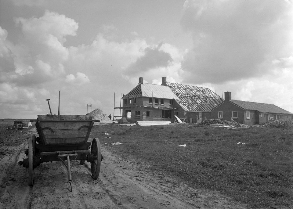 Boerderijen, ruilverkavelingen, nieuwbouw, karren, Bestanddeelnr 163-0134