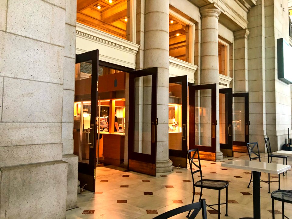 Blue Bottle coffee Union Station Washington DC