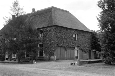Boerderij te Horssen (ruilverkaveling Maas en Waal), Bestanddeelnr 170-2194