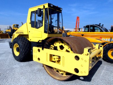 Bomag BW213 DH-3 Variocontrol p1
