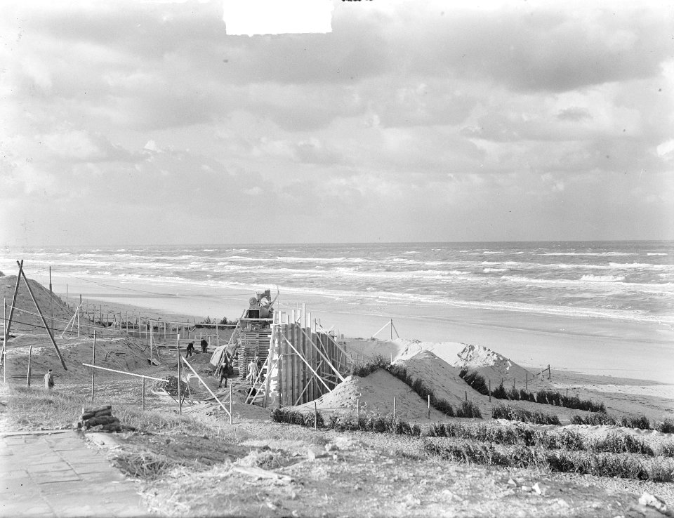 Boulevard en rotonde in aanbouw Zandvoort, Bestanddeelnr 904-2955