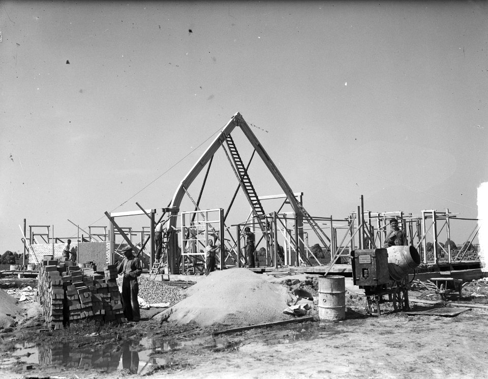 Boerderijenbouw in Noordoostpolder bij Markenesse, Bestanddeelnr 903-5328